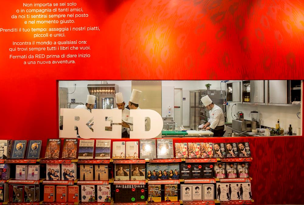 I libri sposano la ristorazione: Feltrinelli in partnership con CIR food